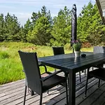 Karri - 1-1km From The Sea By Interhome Molby