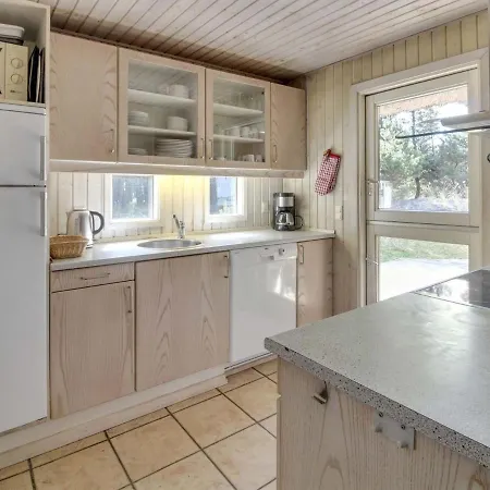 Karri - 1-1km From The Sea In Western Jutland By Interhome *