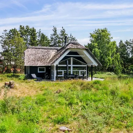 Karri - 1-1km From The Sea In Western Jutland By Interhome * Molby