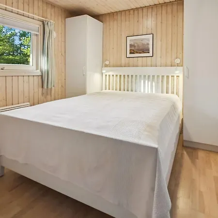 Karri - 1-1km From The Sea By Interhome *